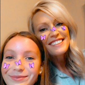 Meet your Posher, Sharon